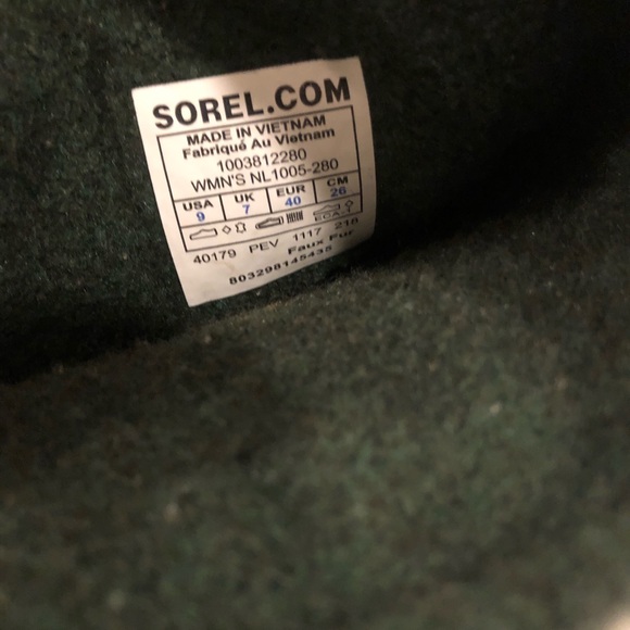 Women’s Sorel boots - Picture 3 of 4